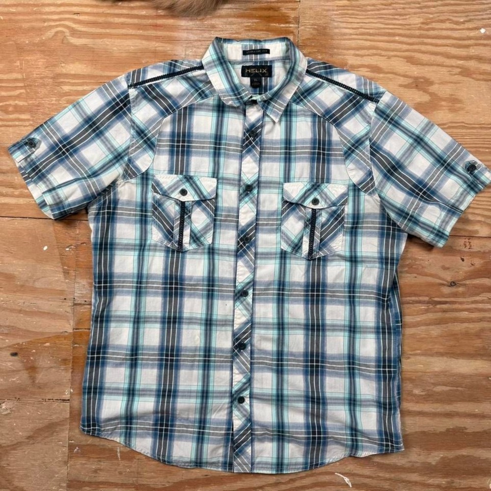 helix blue and white plaid short sleeve button up shirt with black stitch detail